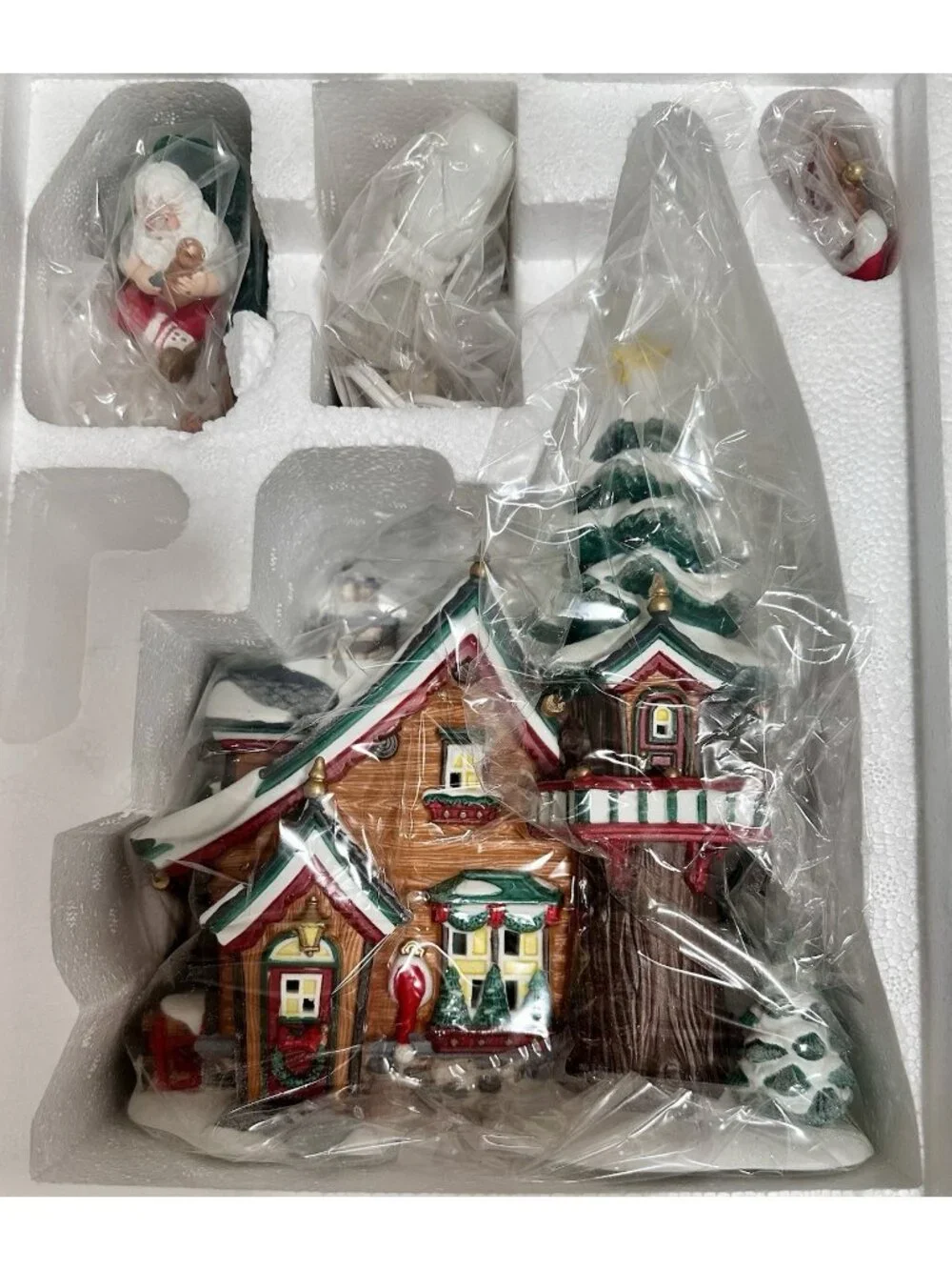 Dept 56 Santa's Get Away North Pole Christmas Village Mint in Box w/ Accessories